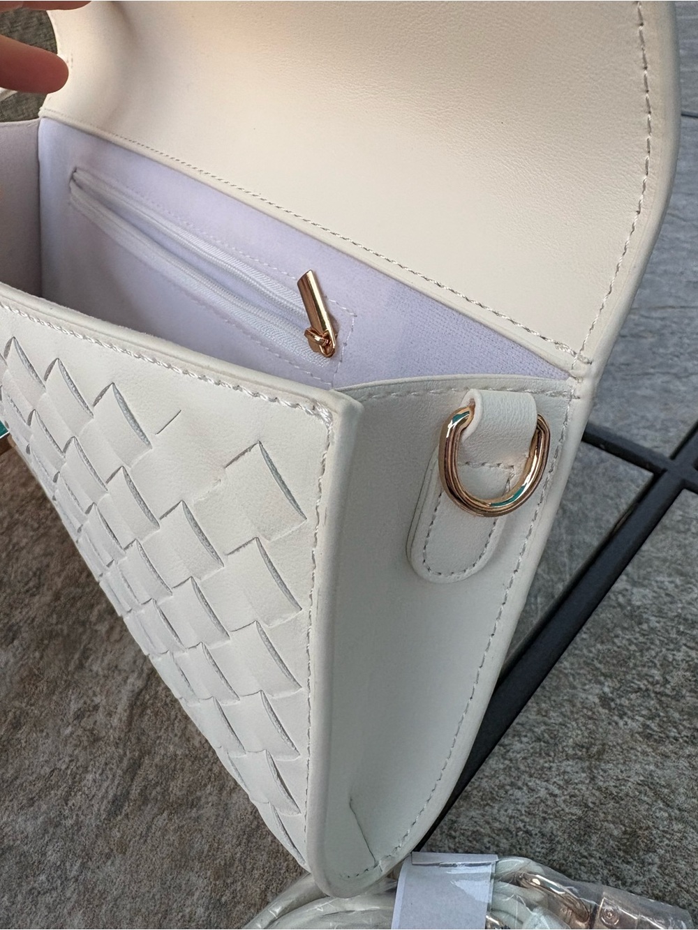 Elegant Woven Leather Top-Handle Clutch Cream - Picture 8 of 11